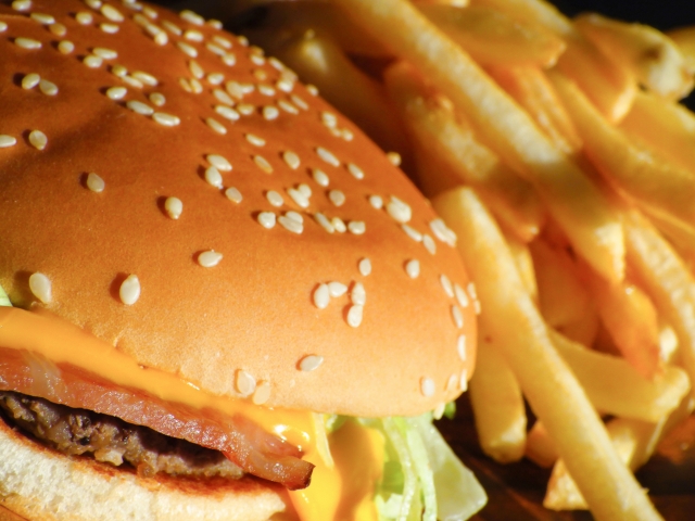 You won’t believe how good McDonald’s in Japan is！Mark Zuckerberg is right！